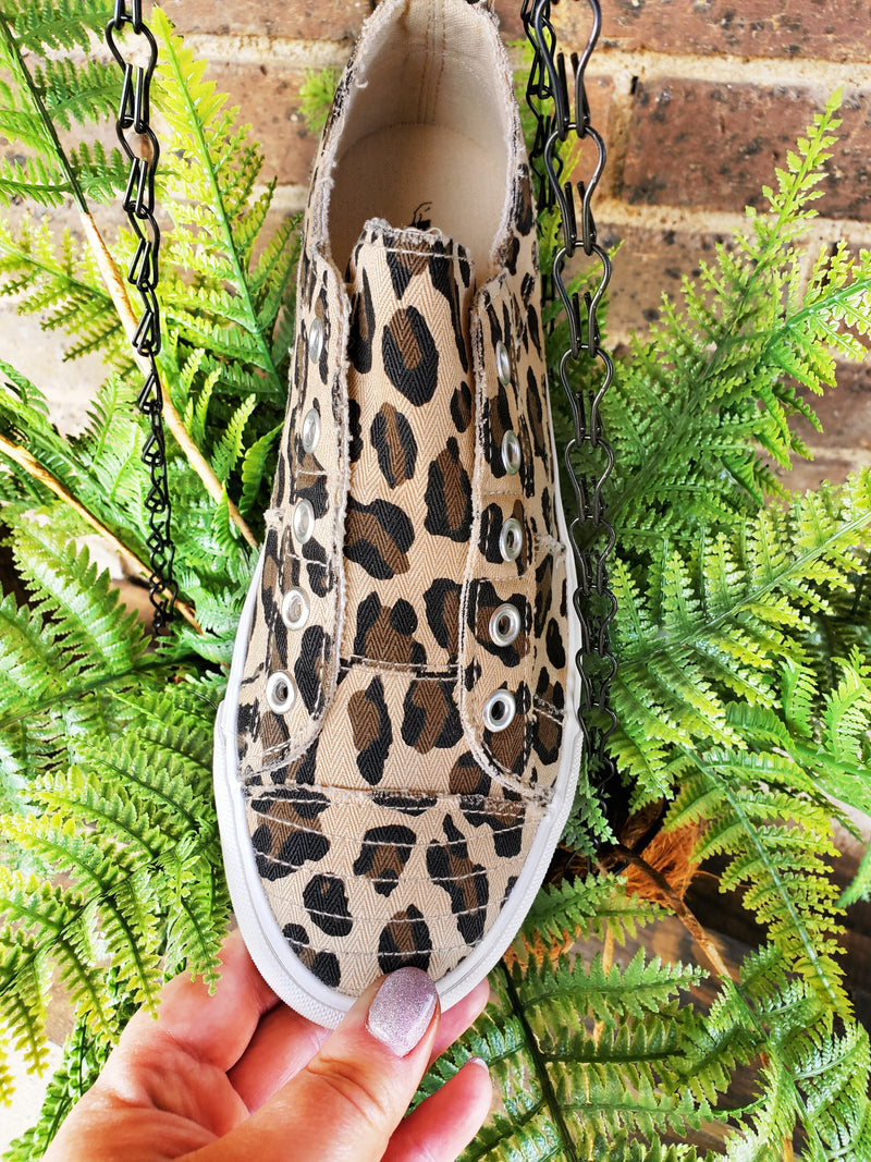 980 - Corky's Leopard Babalu Sneaker