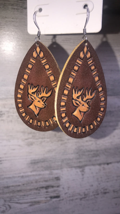 A54 - Trophy Deer Leather Earring